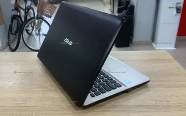 Ноутбук ASUS X541S