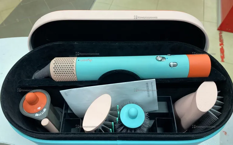 Стайлер Dyson HS04