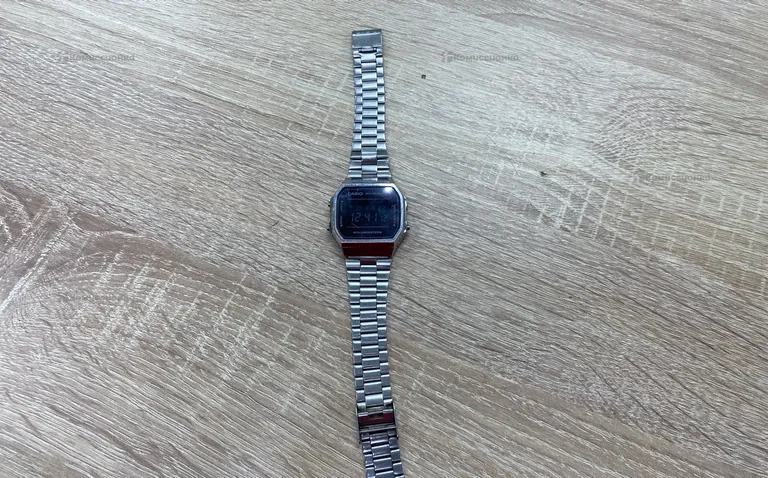 Часы  Casio 3298