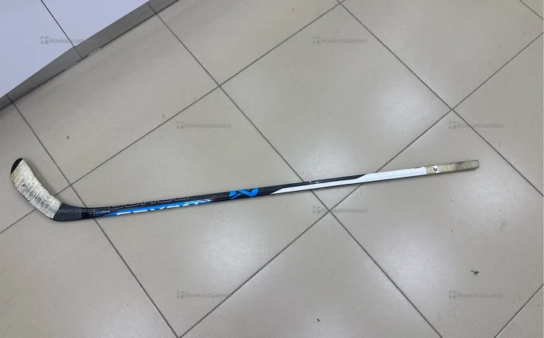 Клюшка хоккейная Bauer nexus