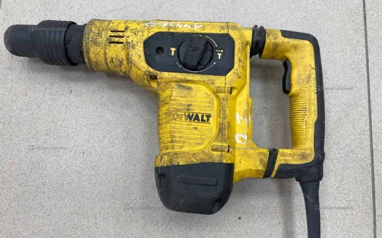 Перфоратор dewalt D25481K