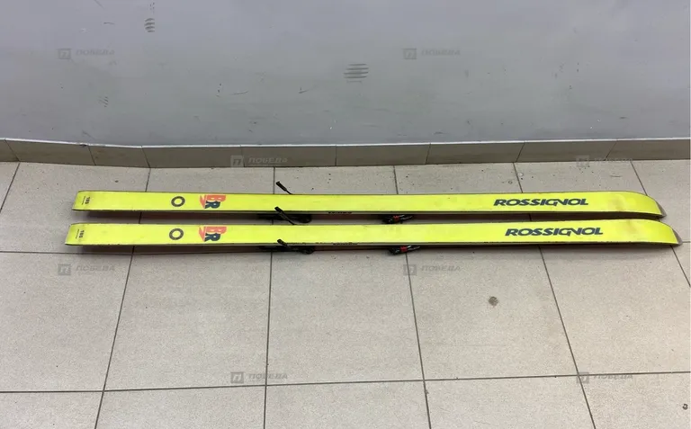 Горные лыжи Rossignol RG4