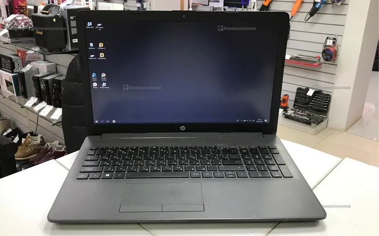 Ноутбук  HP 250 G7