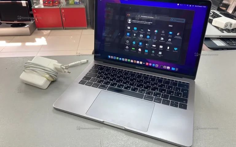 Ноутбук Apple MacBook 13-inch 2016