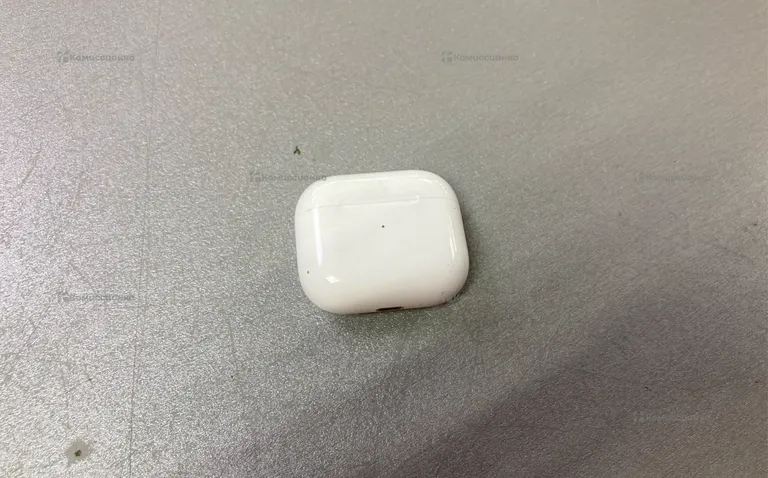 Apple AirPods 3 .