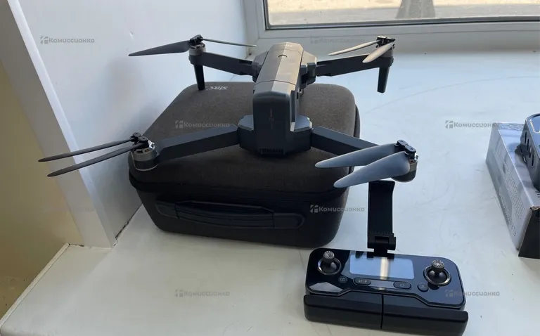 Квадрокоптер Sirc F11