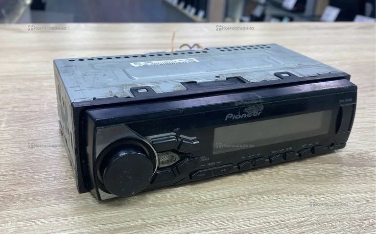 Автомагнитола   Pioneer MVH-180UBG