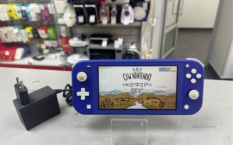 Приставка Nintendo Switch Lite