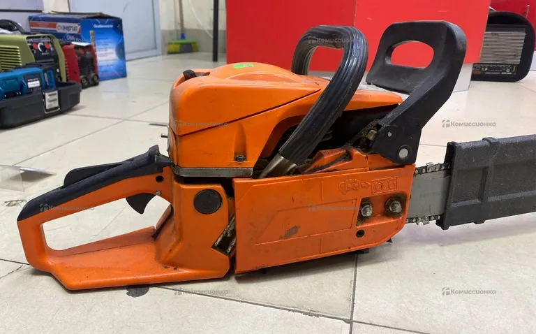 Цепная бензиновая пила Husqvarna 5200