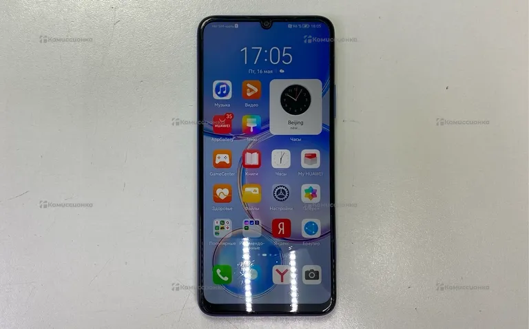 Huawei Nova Y70 4/128 ГБ