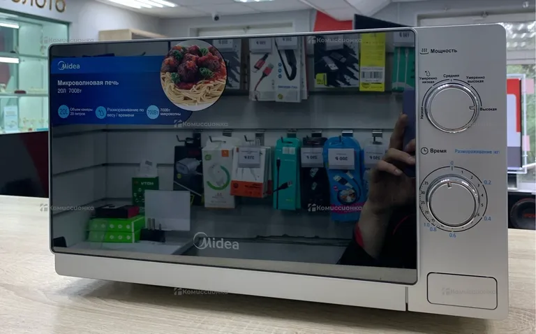 Микроволновая печь  midea