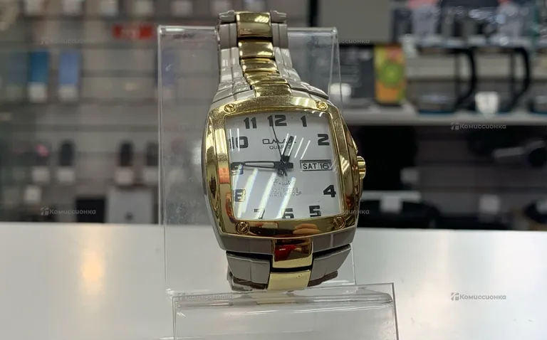 Часы OMAX DYB259