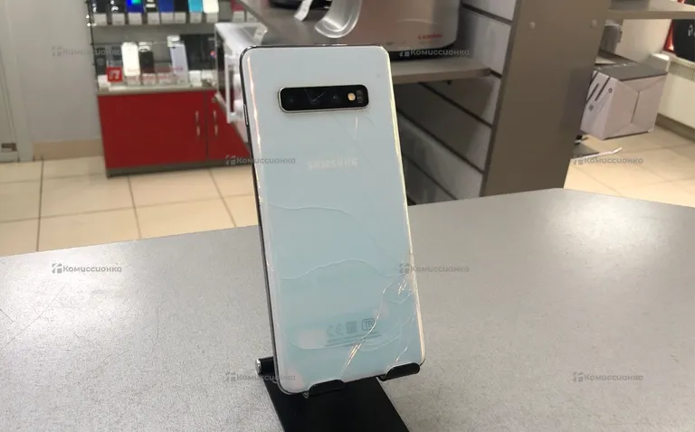 Samsung Galaxy S10+ 8/128 ГБ