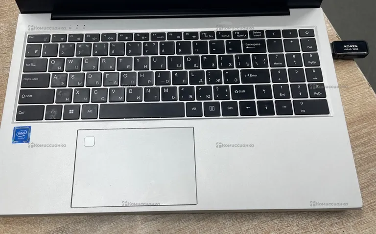 Ноутбук  i5-1030