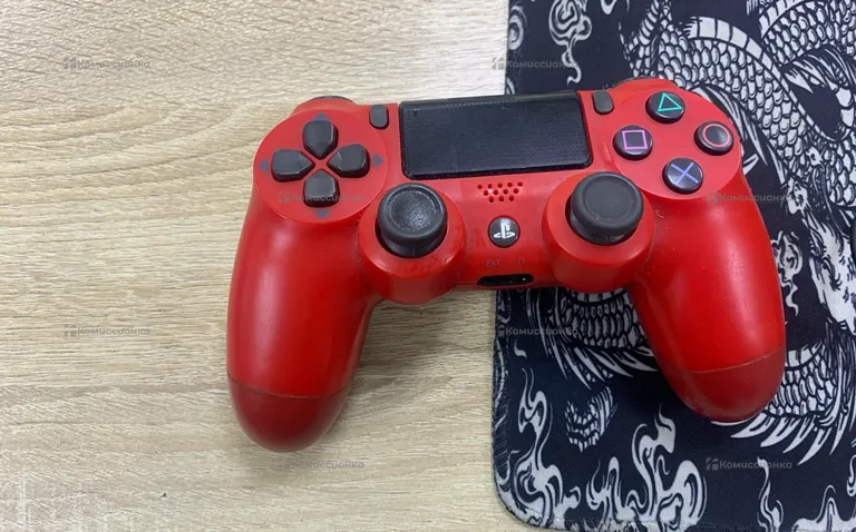 PS4. Джойстик для PS4