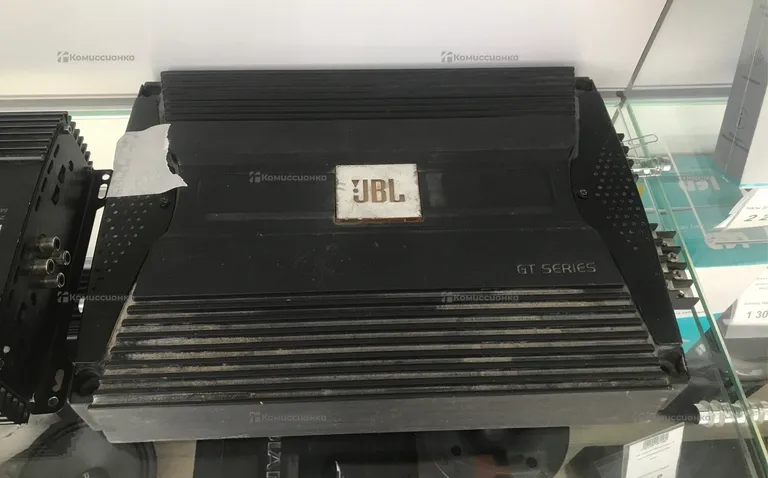 Усилитель JBL