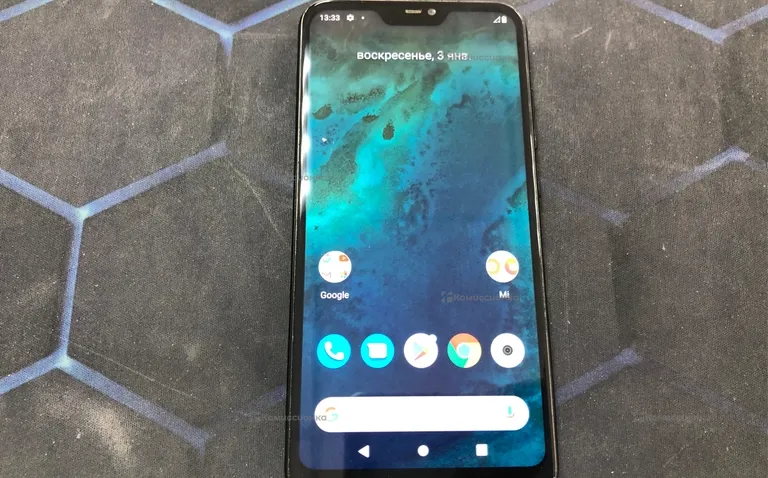 Xiaomi Mi A2 Lite 3/32Gb