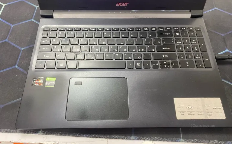 Ноутбук  Acer Aspire 7