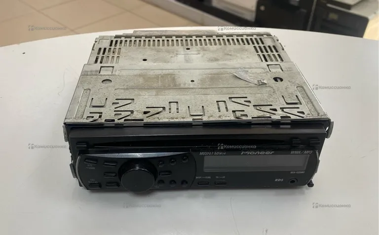 Автомагнитола  Pioneer DEH-1220MP
