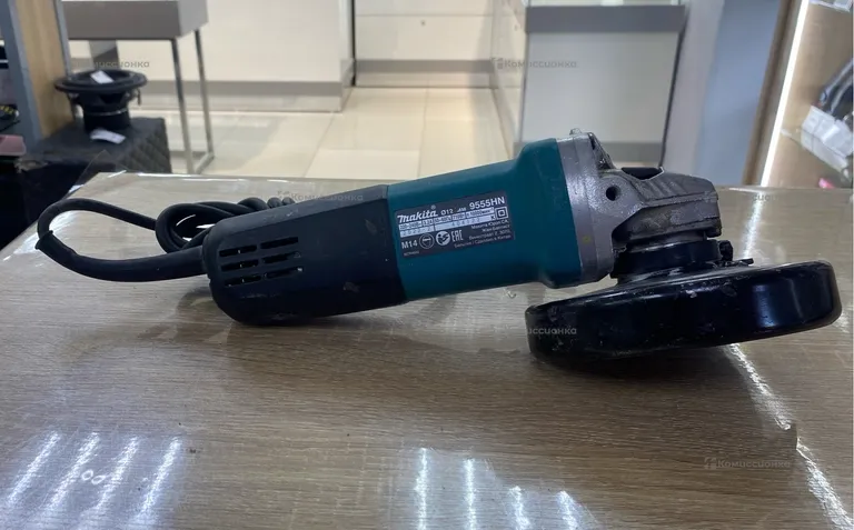 УШМ makita 9555HN