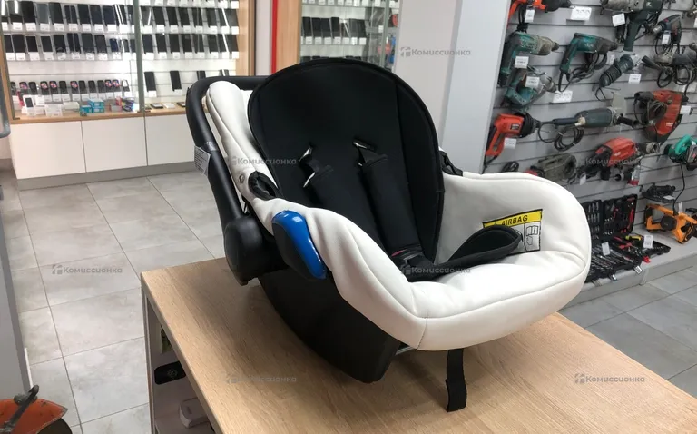 Детское автокресло