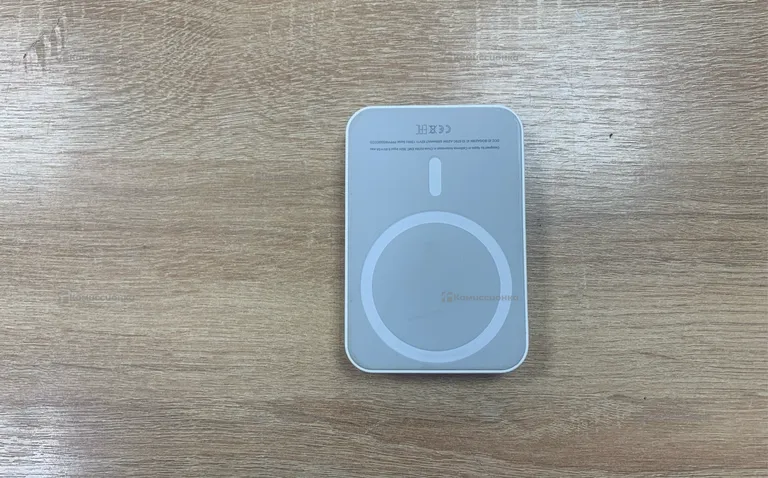 Power Bank  magsafe 5000
