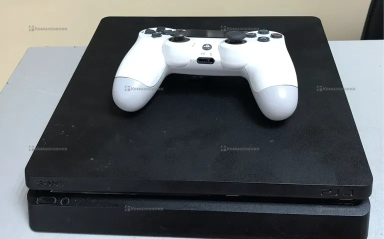 Приставка PlayStation Slim 4 1 tb