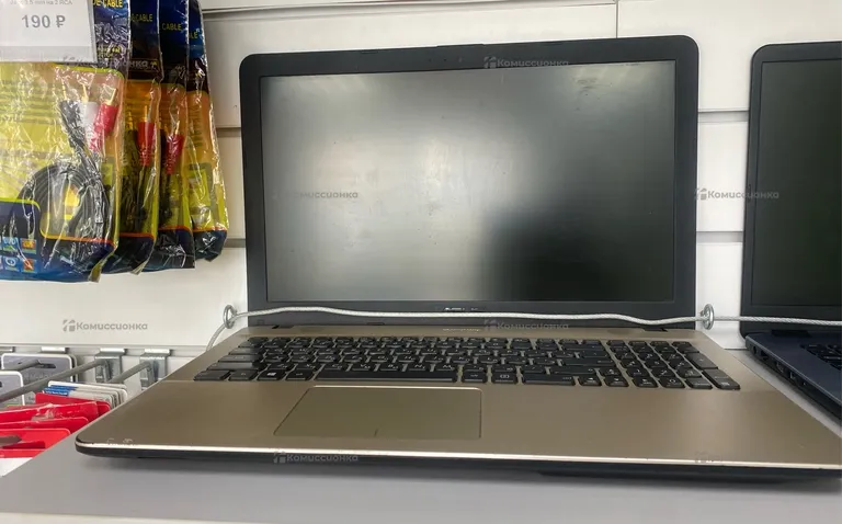 Ноутбук  ASUS R541U