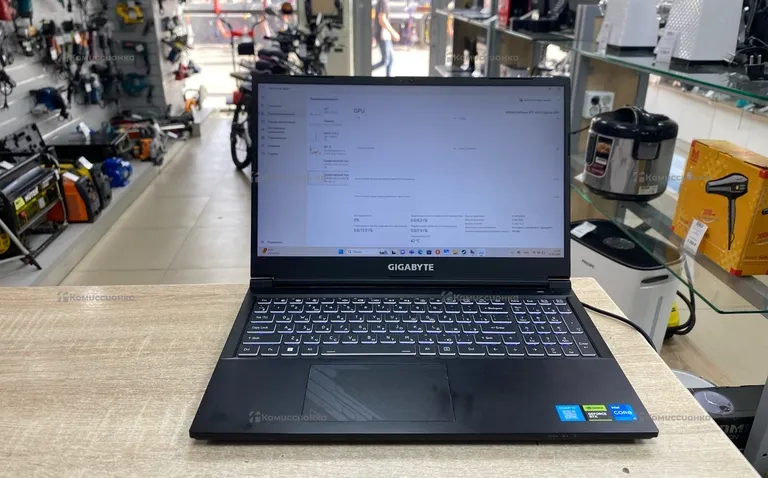 Ноутбук  Gigabyte G5 MF
