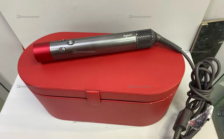 Стайлер Dyson HS01