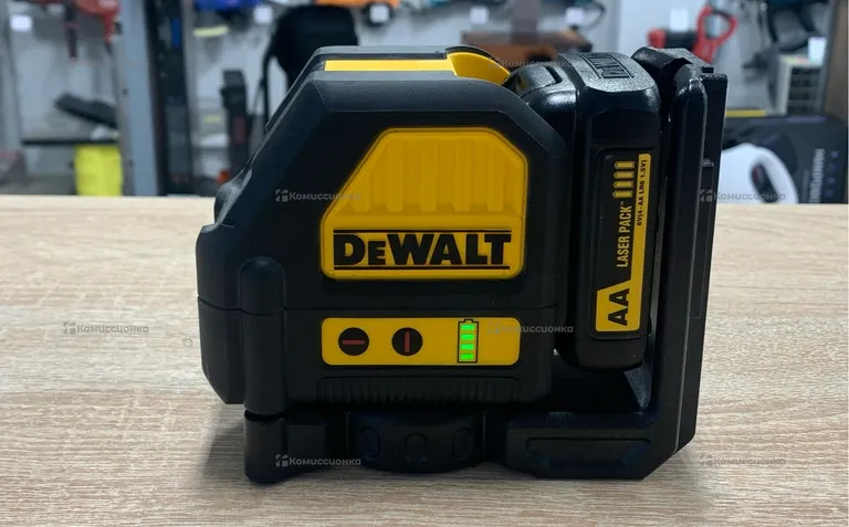 Лазерный уровень dewalt DCE088D1R