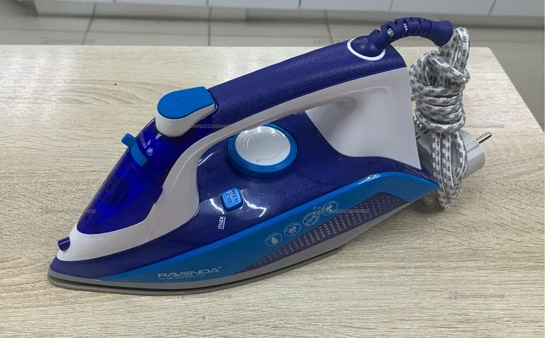 Утюг ravenda