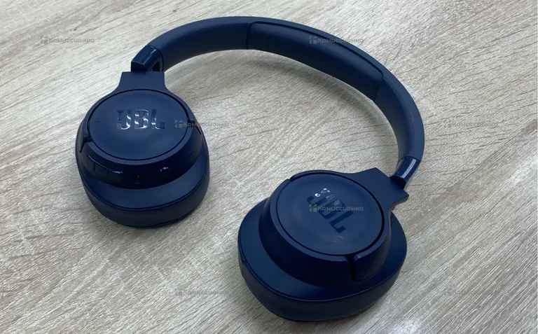 Наушники  JBL Tune 720 BT