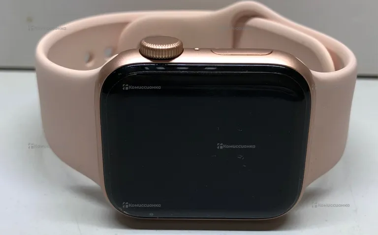Часы  Apple watch SE 40mm