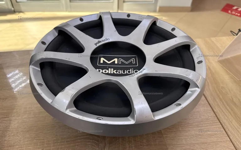 Сабвуфер polkaudio MM 1540