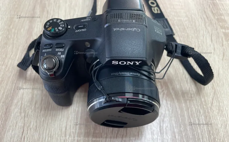 Фотоаппарат Sony DSC-HX200
