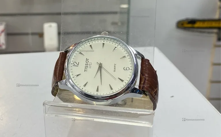 Часы  TISSOT 1853