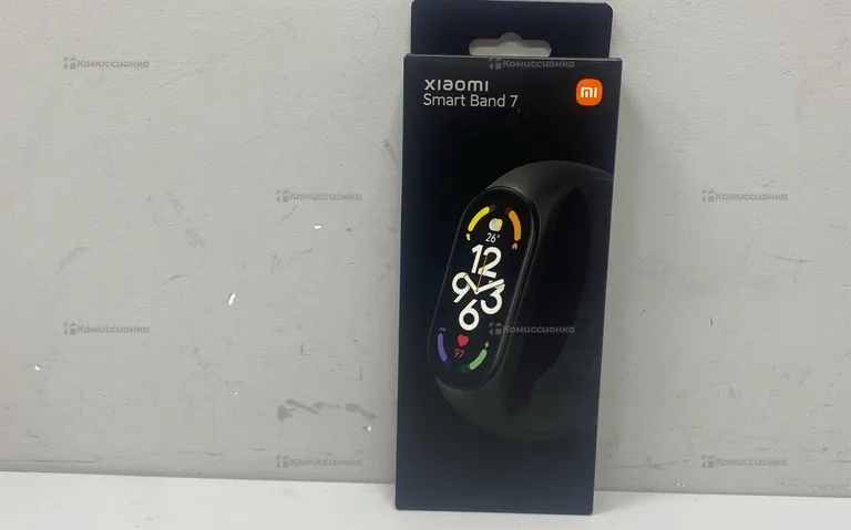 Часы  Xiaomi smart band 7