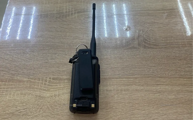Рация  tyt md-uv390