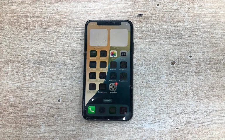 Apple iPhone XS 64 ГБ