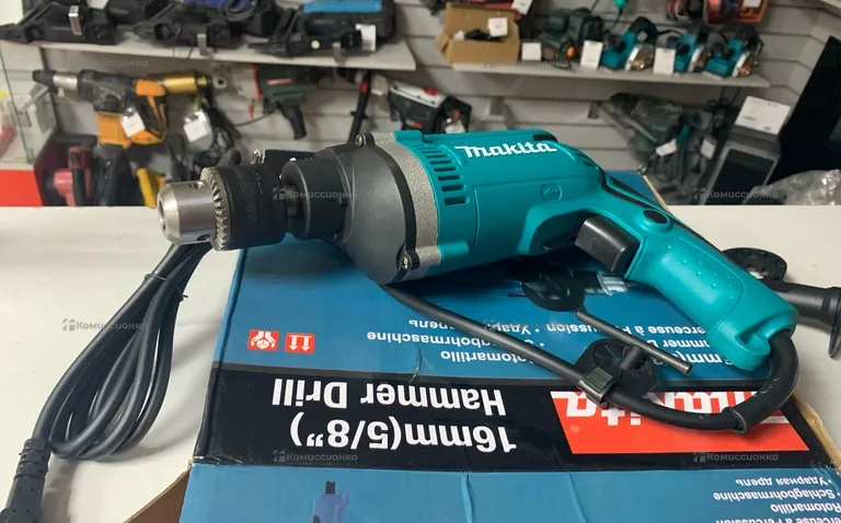 Дрель ударная Makita HP1630 реплика