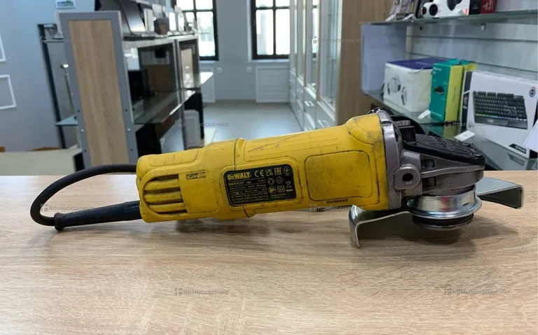 УШМ dewalt DWE4157