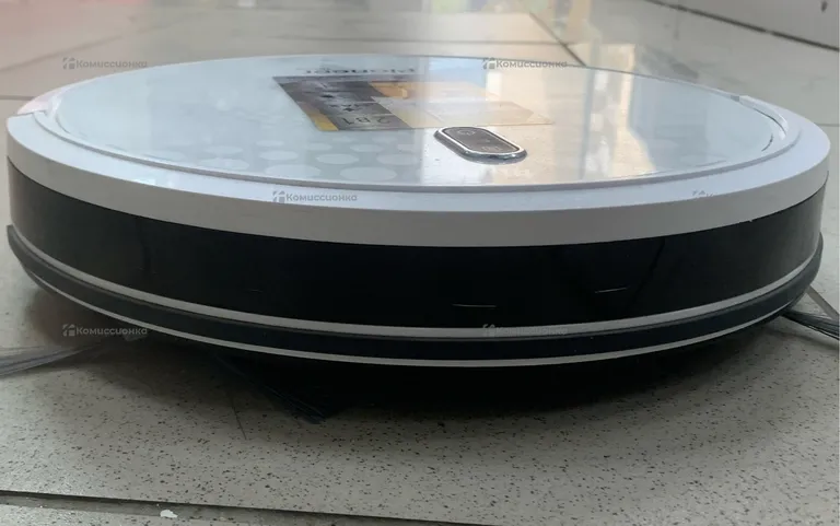 Пылесос  PIONER VC704R