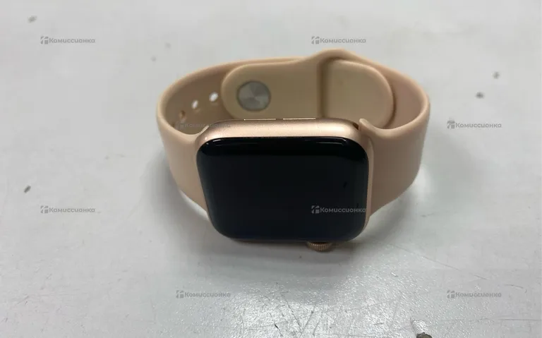 Часы  Apple Watch SE (40mm)