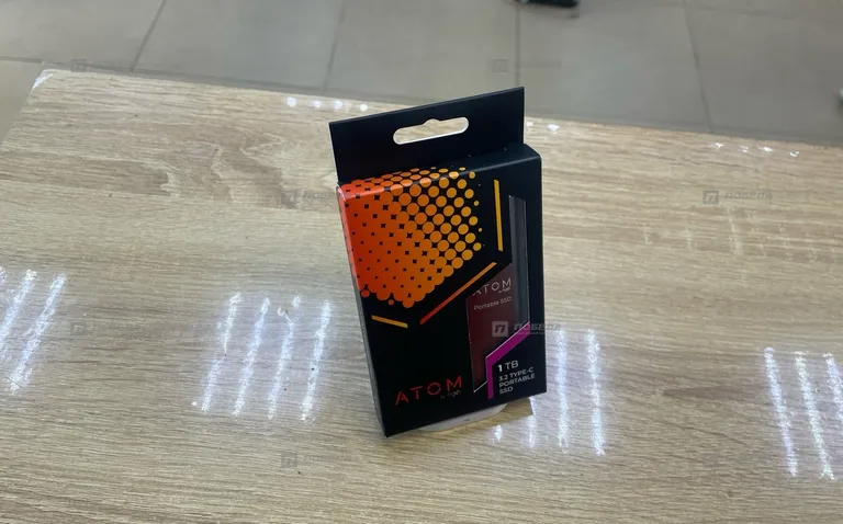 Жесткий диск Atom 1TR