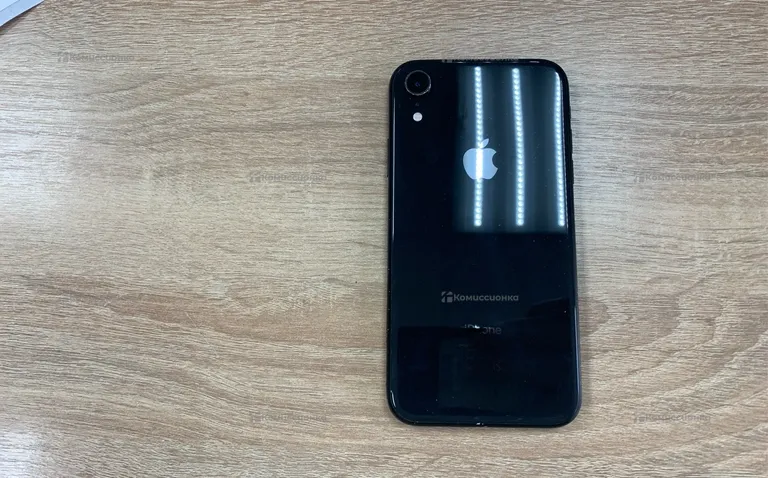Apple iPhone Xr 64 ГБ
