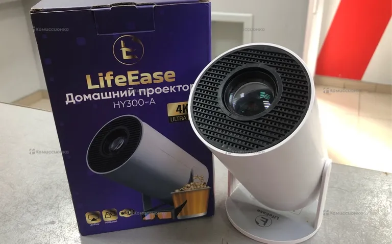 Проектор  LifeEase HY300