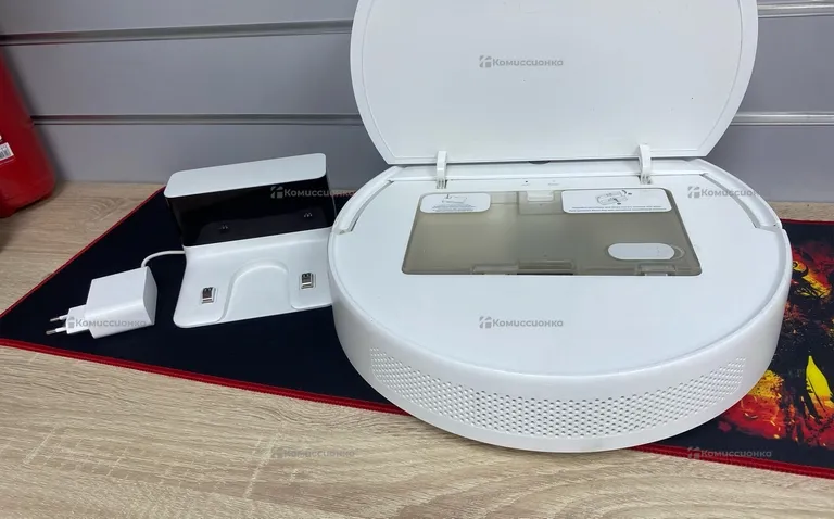 Робот пылесос Mi Robot Vacuum-Mop Essential