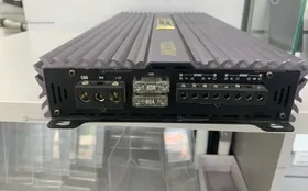 Автомобильный усилитель headshot