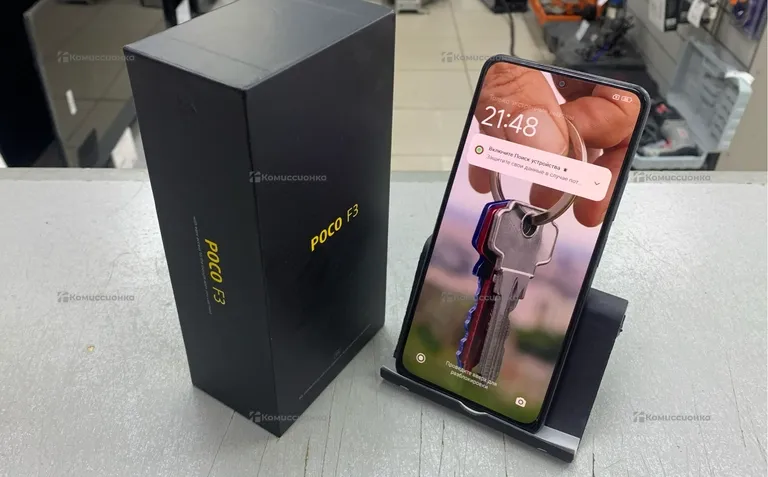 Xiaomi POCO F3 8/256GB.